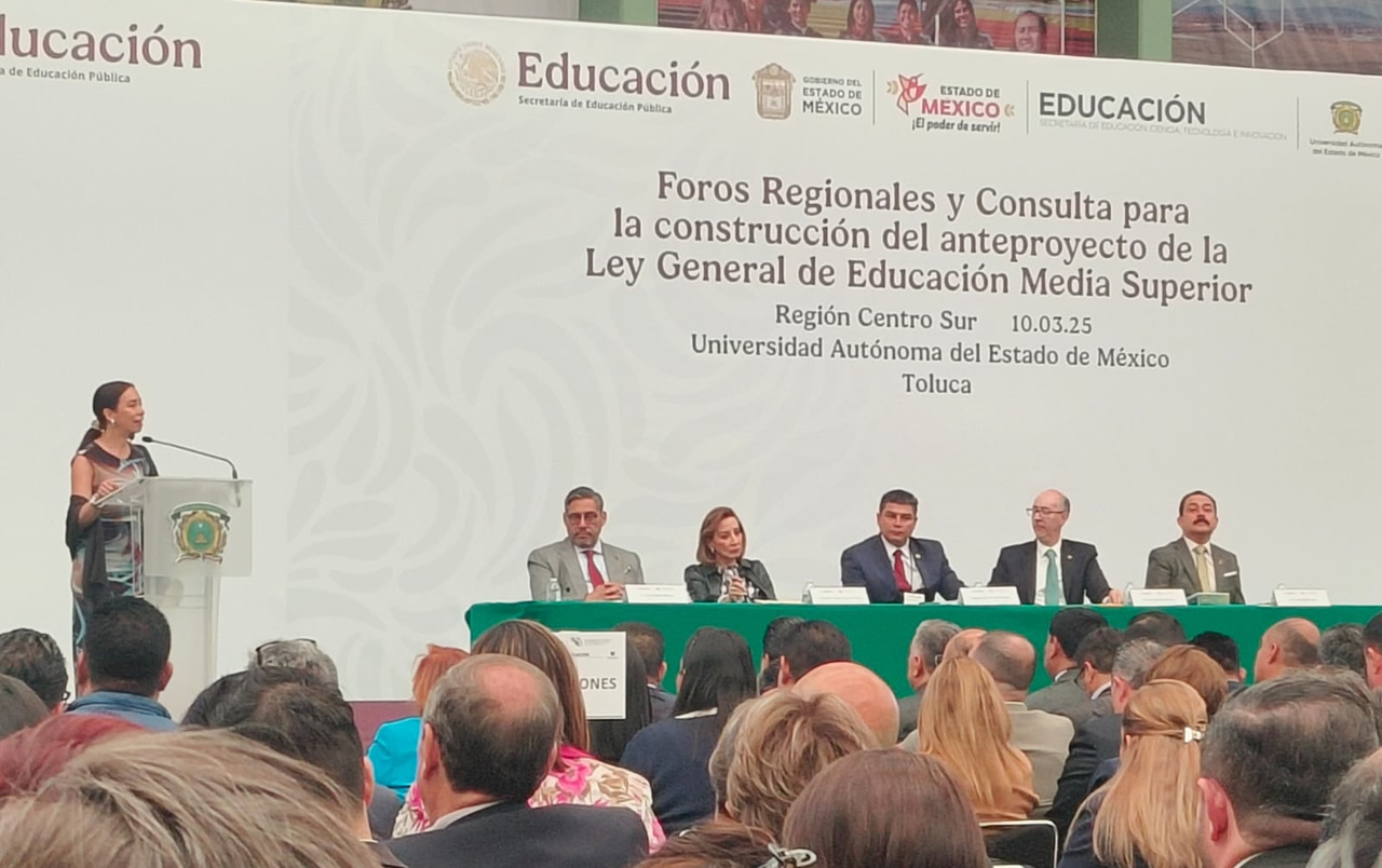 Acudimos al 5o foro regional de consulta para la construcción del anteproyecto de ley de educación media superior, en la Universidad Autónoma del Estado de México.